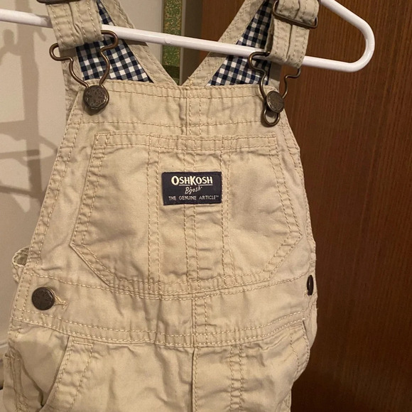 Oshkosh B’Gosh Khaki Overalls - Picture 5 of 9